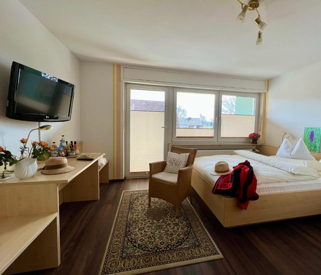 Hotel Pension Heidi Dobel Exteriér fotografie